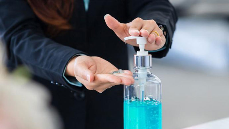 عوارض جانبی استفاده مکرر از محلولهای ضد عفونی کننده دست