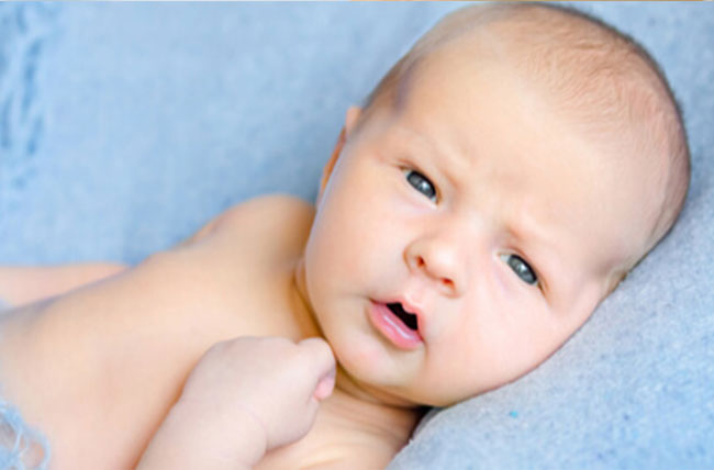 رنگ چشم واقعی کودک چه زمانی ظاهر می شود؟